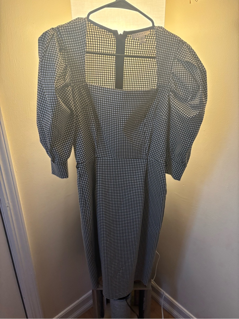 Black and White Gingham Puff-Sleeve Midi Dress